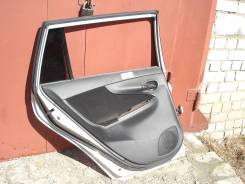 Дверь багажника. Toyota Corolla Fielder, 144 Двигатели: 1NZFXE, 1NZFE, 1NZ
