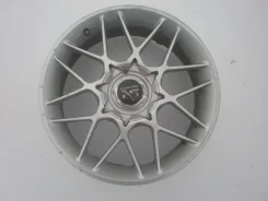 ����� ����� Kosei R17 7JJ+35 114.3�4/5. 7.0x17", 4x114.3, 5x114.3, ET35 ����
