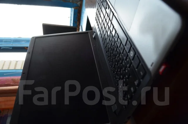 Samsung 355V5C. 2,7����, ��� 4 ��, ���� 640���, WiFi: 1, Bluetooth: 1 ����