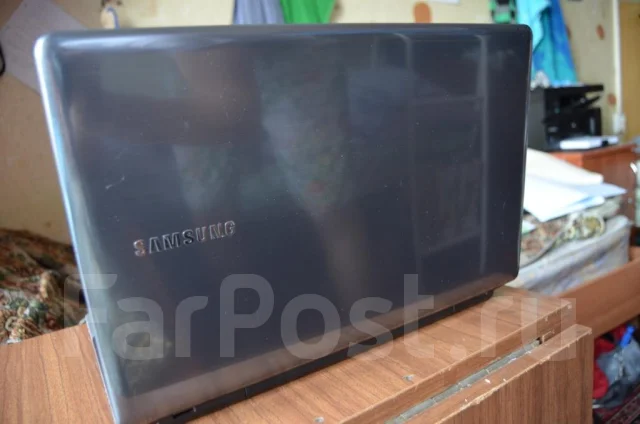 Samsung 355V5C. 2,7����, ��� 4 ��, ���� 640���, WiFi: 1, Bluetooth: 1 ����