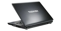 Toshiba Satellite L300. ��� 2048 ��, ���� 250���, WiFi ����