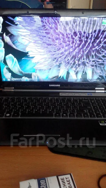 Samsung RF510. 2,5����, ��� 4 ��, ���� 500���, WiFi: 1, Bluetooth: 1, ����������� �� 3��. ����
