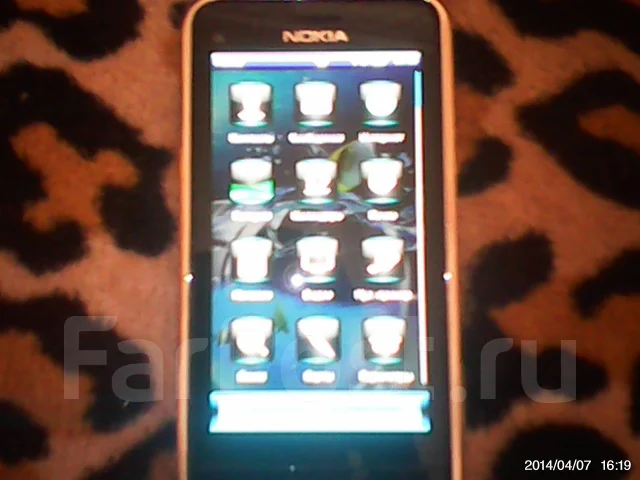 Nokia C6-01. �/� ����