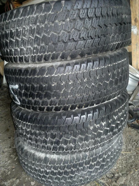 Goodyear Wrangler AT/S. ������, 2001 ���, �/�, ����� 30 % ����