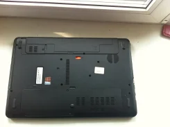 Acer Aspire E1-521-11202G32MNKS. 100,0����, ��� 8 ��, ���� 500���, WiFi, Bluetooth, ����������� �� 8��. ����