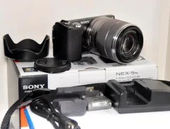Sony Alpha NEX-5N ����