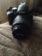 Nikon D3000 Kit