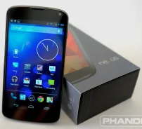 LG Nexus 4 ����