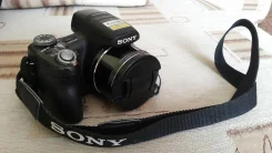 Sony Cyber-shot DSC-HX1. 20 � ����� ��, ���: 14� � ����� ����