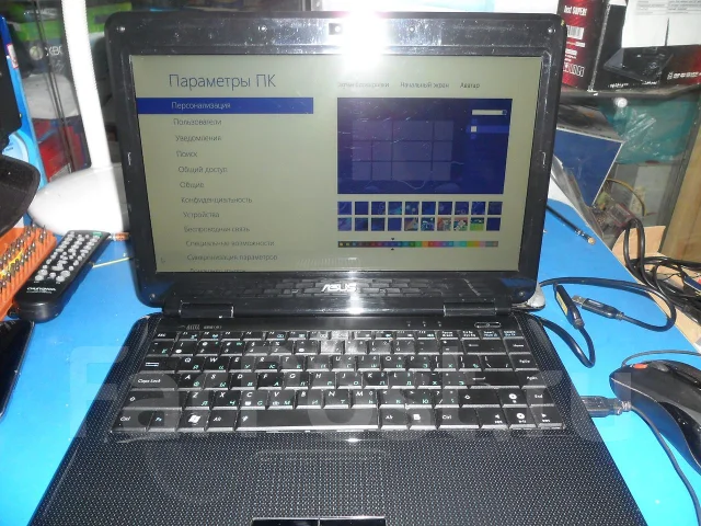 ASUS K40IJ. 1,8����, ��� 2048 ��, ���� 250���, WiFi: 1, Bluetooth: 1 ����