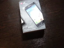 LG Optimus L7. �/�
