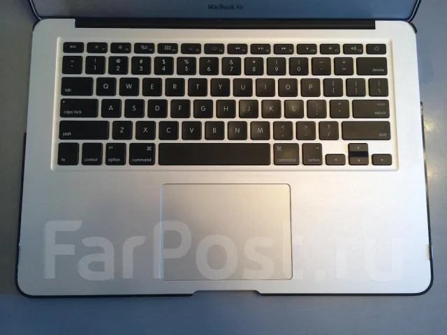 Apple MacBook Air 13 2011 Mid MC966. 1,7����, ��� 4 ��, ���� 256���, WiFi: 1, Bluetooth: 1, ����������� �� 8��. ����