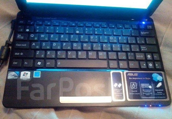 ASUS Eee PC 1011PX. 1,7����, ��� 2048 ��, ���� 320���, WiFi: 1, Bluetooth: 1, ����������� �� 10��. ����