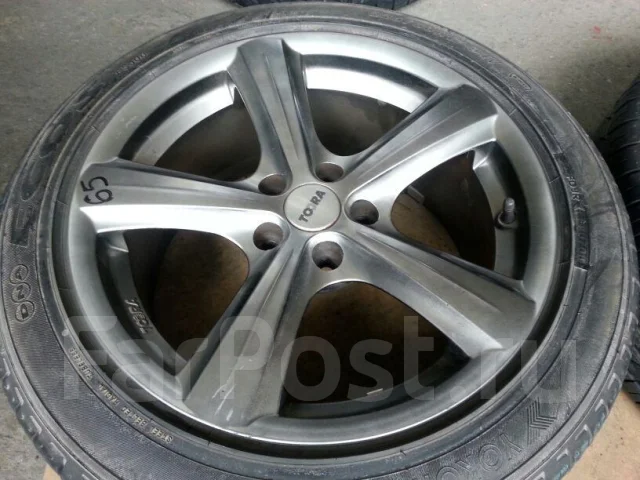 Toora. 8.0x17", 5x112, ET35 ����