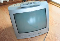 Vestel. CRT (���) ����