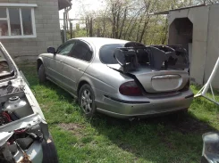 Jaguar S-type ����