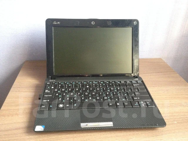 ASUS Eee PC 1001HA. 1,6����, ��� 1024 ��, ���� 160���, WiFi: 1, ����������� �� 6��. ����