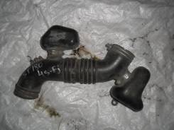 Патрубок воздухозаборника. Toyota: Celica, Vista, Carina, Corona, Camry, Mark II, Cresta, Carina ED, Corona Exiv, Chaser, Corona SF Двигатель 4SFI