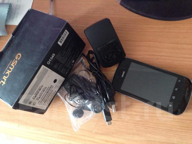 GIGABYTE GSmart G1345 ����