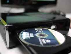 Microsoft Xbox 360 Slim ����