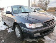 Toyota Corona Premio. EST215