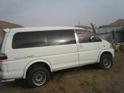 Mitsubishi Delica. PE8W, 4M40