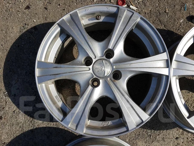 YST X-15. x15", 4x100 ����