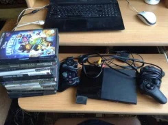 Sony PlayStation 2 Slim ����