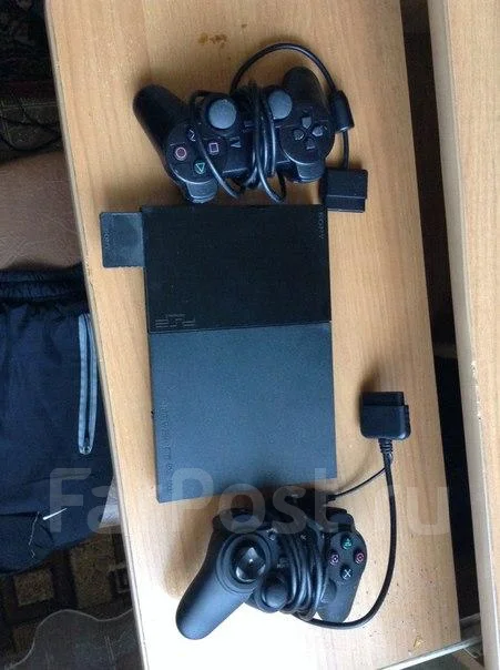 Sony PlayStation 2 Slim ����
