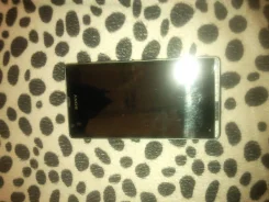 Sony Ericsson Xperia SP. �/�
