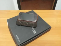 Nokia N97 mini. �/�