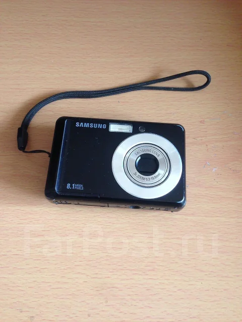 Samsung ES10. 8 - 8.9 ��, ���: 3� ����