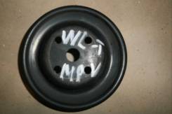 Шкив помпы. Mazda MPV, LVLR Двигатель WLT