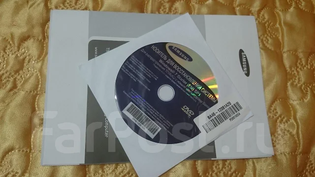 Samsung 100NZC. 160����, ��� 2048 ��, ���� 320���, WiFi: 1, Bluetooth: 1, ����������� �� 10��. ����