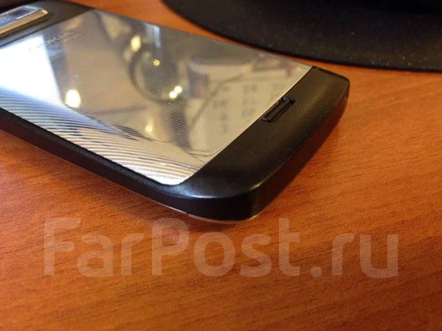 Nokia E72. �/� ����