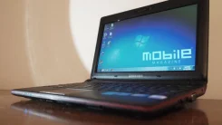 Samsung N145. 1,6����, ��� 1024 ��, ���� 250���, WiFi, Bluetooth, ����������� �� 5��. ����