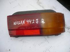 Стоп-сигнал. Nissan Prairie, M11