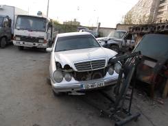 Mercedes-Benz E-Class. 210, 112