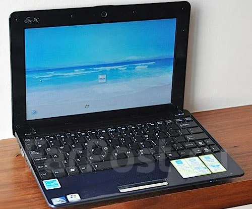 ASUS Eee PC 1005PE. 1,6����, ��� 2048 ��, ���� 250���, WiFi: 1, Bluetooth: 1, ����������� �� 6��. ����