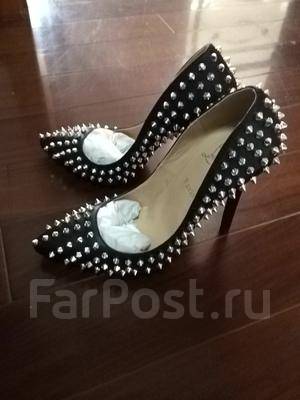 Туфли Christian Louboutin с шипами! Модель Pigalle Spikes. 35-42, размер:  37, новый во Владивостоке