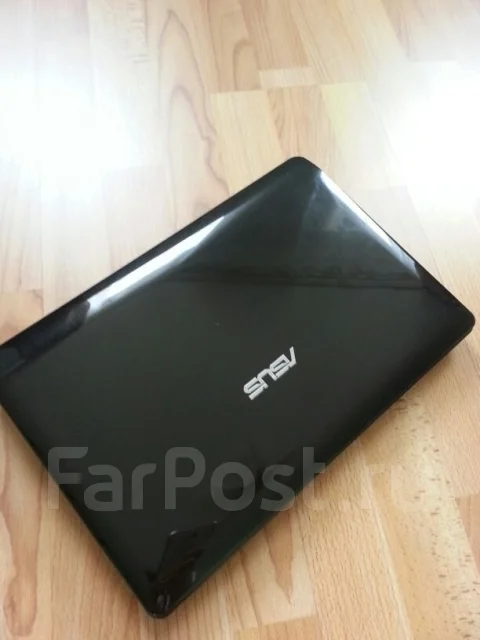 Asus K42J. 2,5����, ��� 4 ��, ���� 300���, WiFi: 1, Bluetooth: 1, ����������� �� 1��. ����