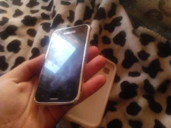 Samsung Galaxy S Plus. �/�