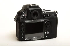 Nikon D800 Body. 20 � ����� ��, ���: 14� � ����� ����