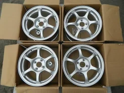 Advan. 7.0x16", 4x100, ET40, �� 73���. ����