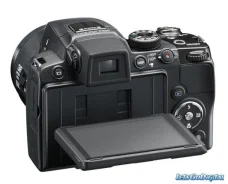 Nikon Coolpix P500. 10 - 14.9 ��, ���: 14� � �����