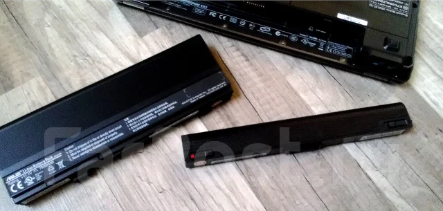 ASUS Lamborghini. 2,6����, ��� 4 ��, ���� 820���, WiFi: 1, Bluetooth: 1 ����