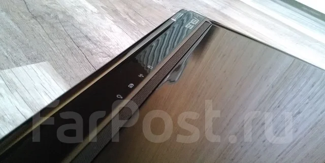 ASUS Lamborghini. 2,6����, ��� 4 ��, ���� 820���, WiFi: 1, Bluetooth: 1 ����