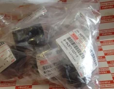 ������������ ���� ������ �� Isuzu Bighorn UBS 69, 73, 25, 26 8943751071 ����