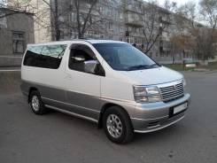 Nissan Elgrand. Без водителя