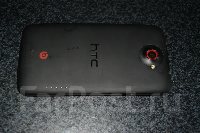 HTC One X+. �/� ����